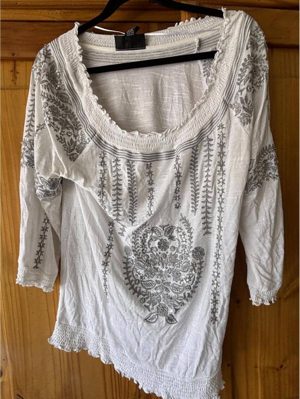 Womens white cotton blouse with silver INC Concepts brand size L NWOTags #210